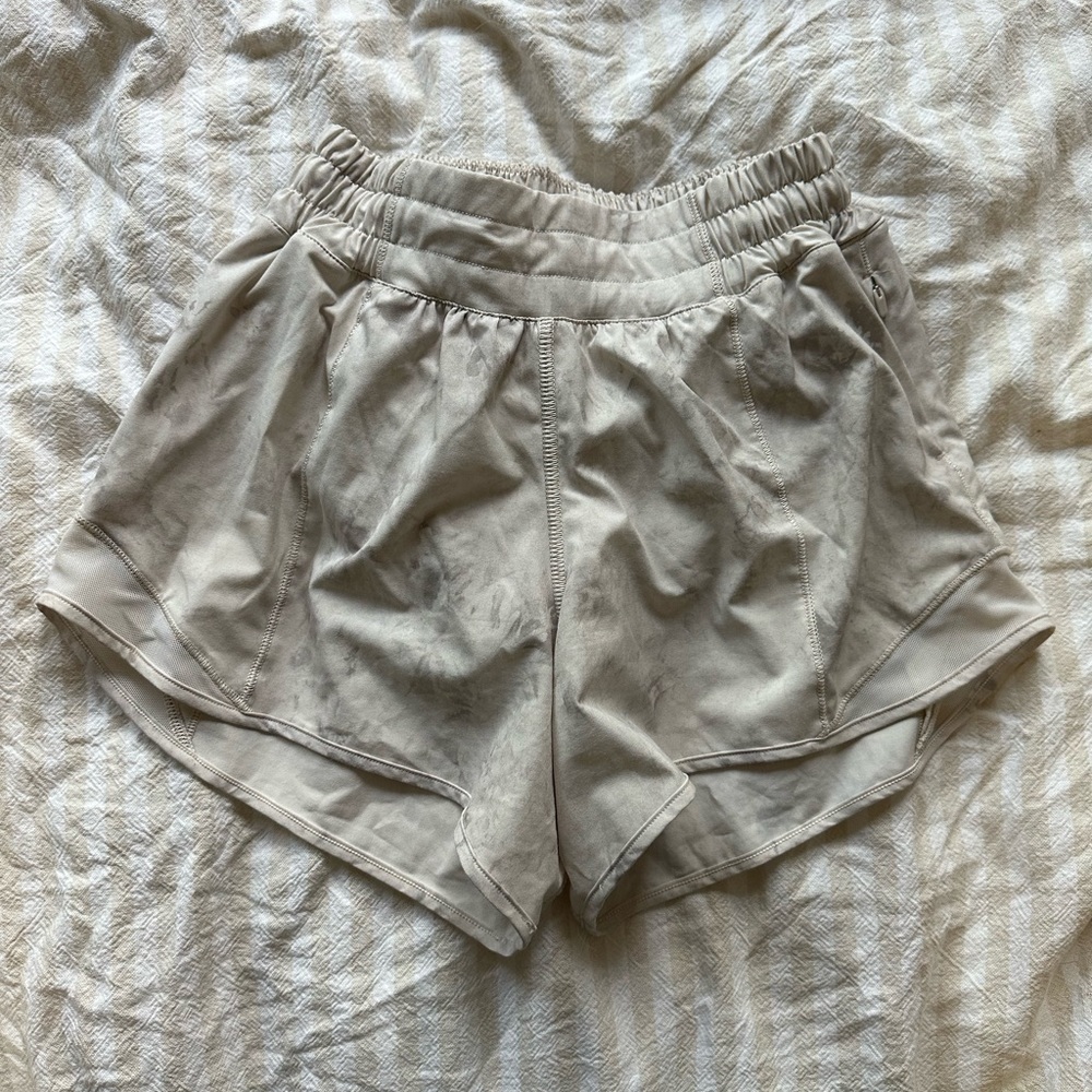 Marble pattern lululemon shorts